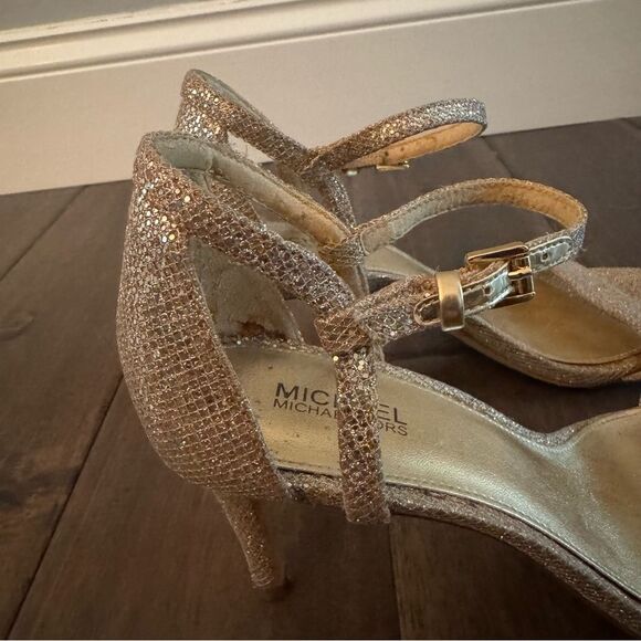 MICHAEL Michael Kors Gold Sparkly Strappy Heels Holiday Party New Years Eve 6.5 - Picture 2 of 10